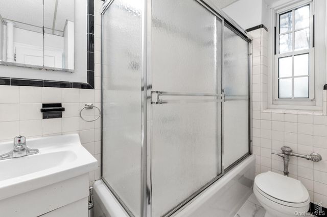 35-24 78th Street B56, Jackson Heights, NY 11372