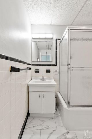 35-24 78th Street B56, Jackson Heights, NY 11372