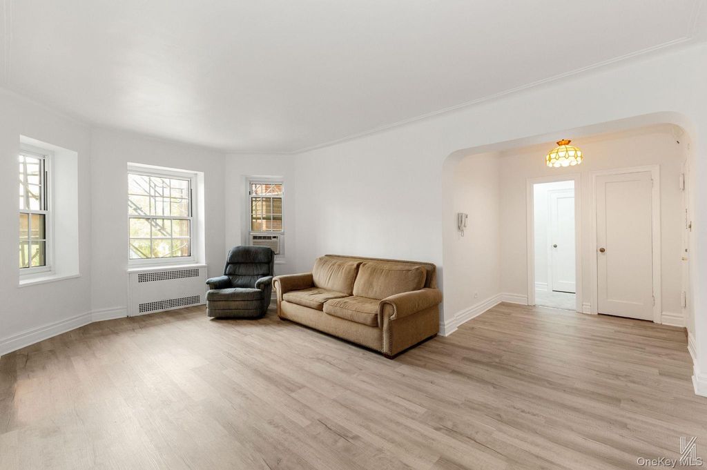 35-24 78th Street B56, Jackson Heights, NY 11372 — photo 3