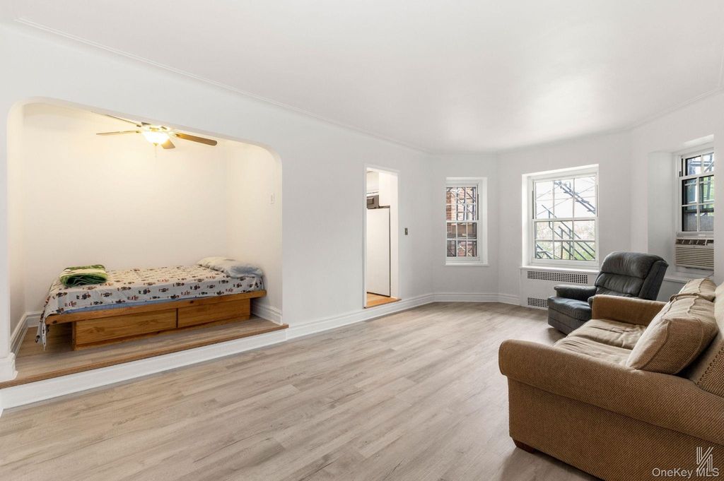 35-24 78th Street B56, Jackson Heights, NY 11372 — photo 5