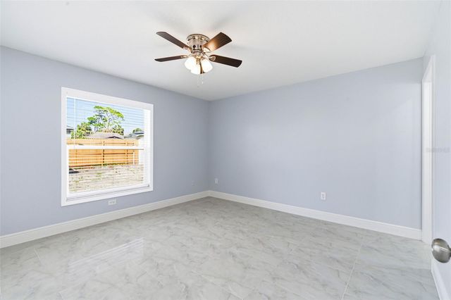 2114 E JUNEAU STREET, Tampa, FL 33604