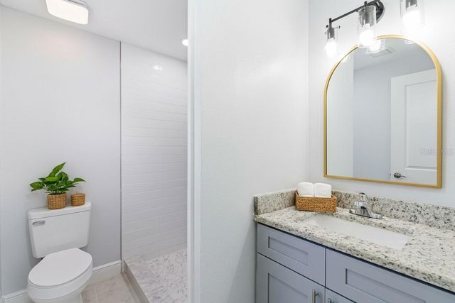 2114 E JUNEAU STREET, Tampa, FL 33604