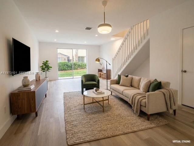 2179 Hacienda Ter 2179, Weston, FL 33327