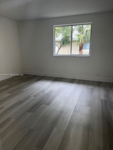 2179 Hacienda Ter 2179, Weston, FL 33327