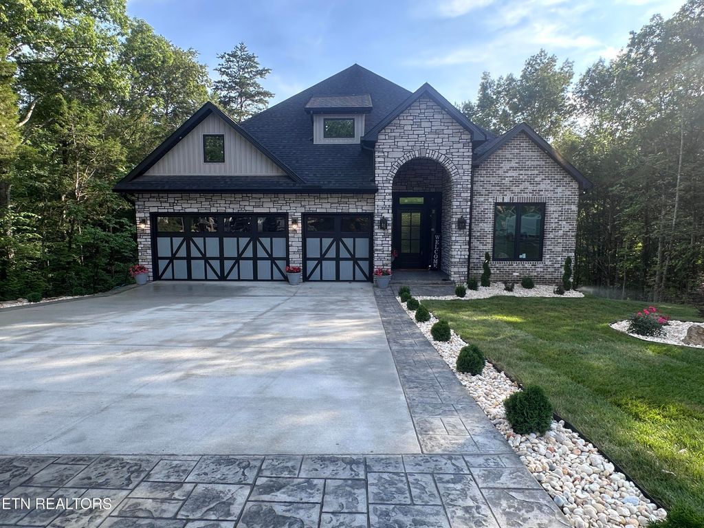 104 Noya Lane, Loudon, TN 37774