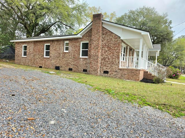 106 Graham Lane, Summerville, SC 29483