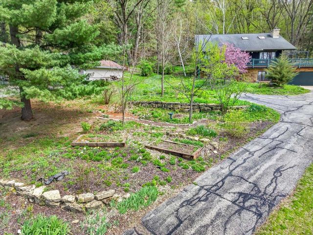 26 Appleby Circle, Mazomanie, WI 53560