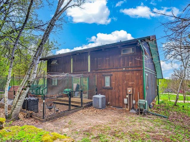 26 Appleby Circle, Mazomanie, WI 53560