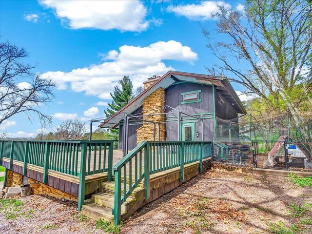 26 Appleby Circle, Mazomanie, WI 53560