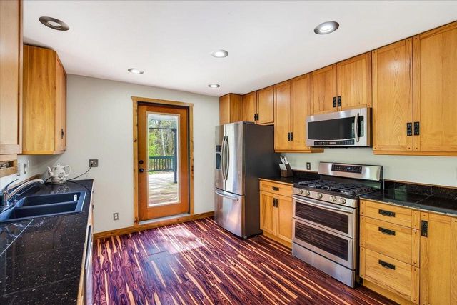 26 Appleby Circle, Mazomanie, WI 53560