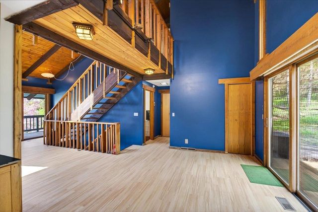 26 Appleby Circle, Mazomanie, WI 53560