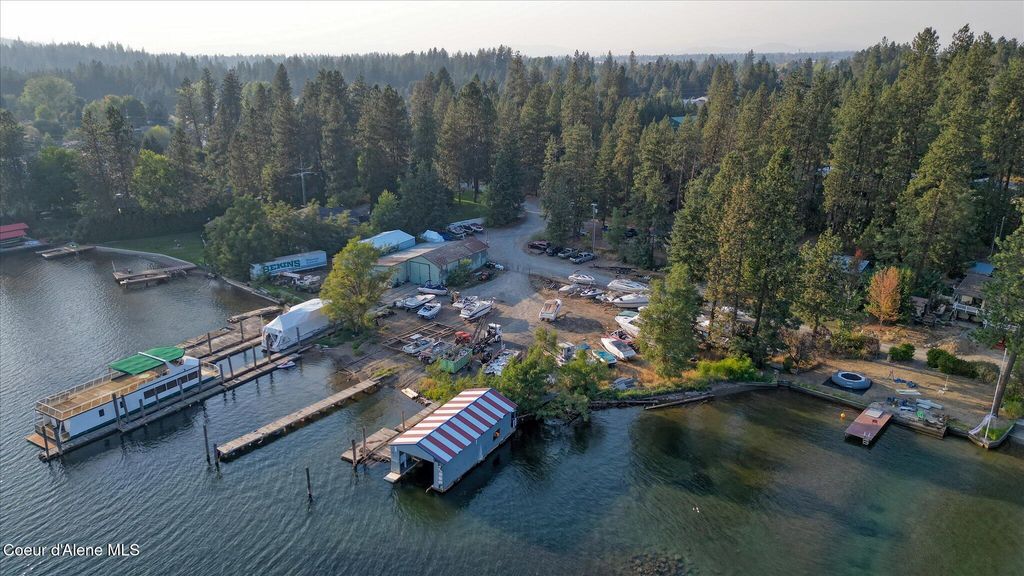 5729 E Marine DR, Post Falls, ID 83854