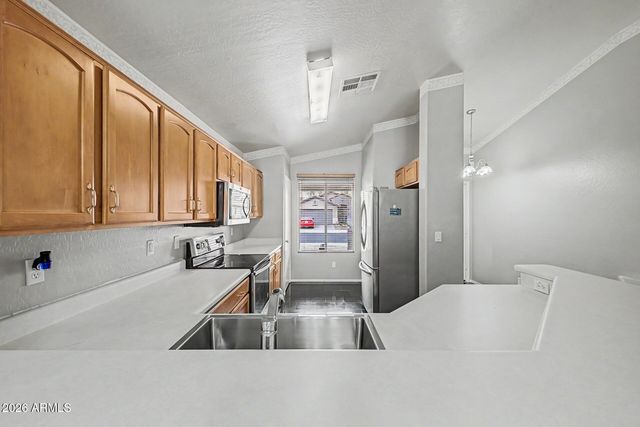 15757 W PAPAGO Street, Goodyear, AZ 85338