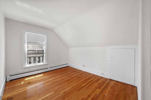 9 Boardman St 3, Salem, MA 01970