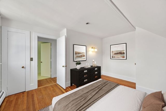 9 Boardman St 3, Salem, MA 01970
