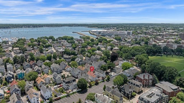 9 Boardman St 3, Salem, MA 01970