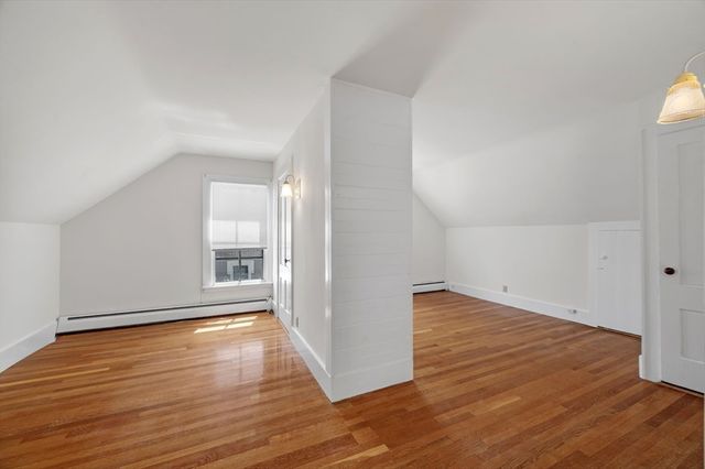 9 Boardman St 3, Salem, MA 01970
