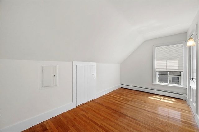 9 Boardman St 3, Salem, MA 01970