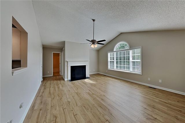 42 Oak Springs Lane, Dallas, GA 30132