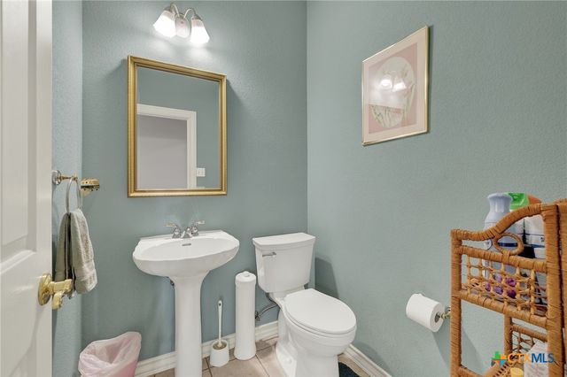 163 Riedel Lane, Canyon Lake, TX 78133