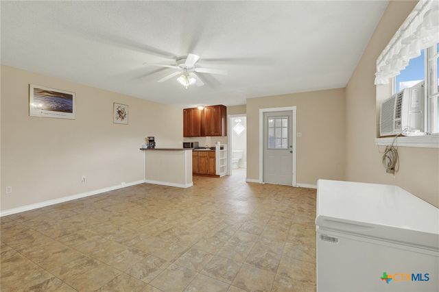 163 Riedel Lane, Canyon Lake, TX 78133