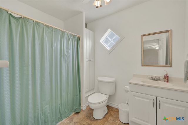 163 Riedel Lane, Canyon Lake, TX 78133