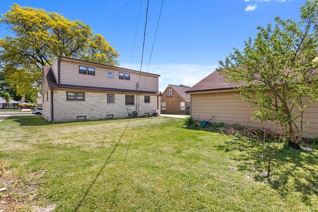 2781 S 76th STREET, West Allis, WI 53219