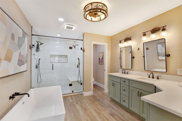 246 Shoreview Drive, Lavon, TX 75166