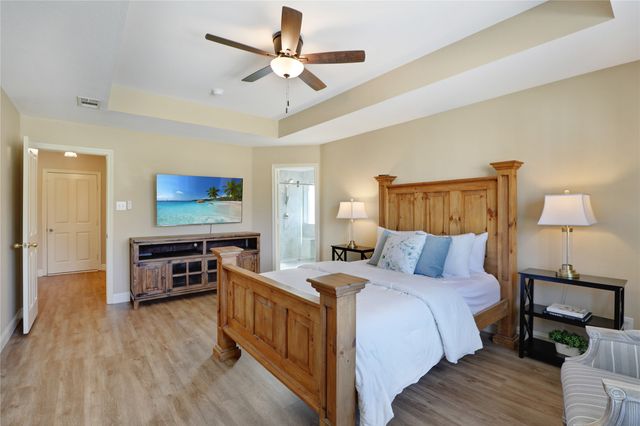 246 Shoreview Drive, Lavon, TX 75166