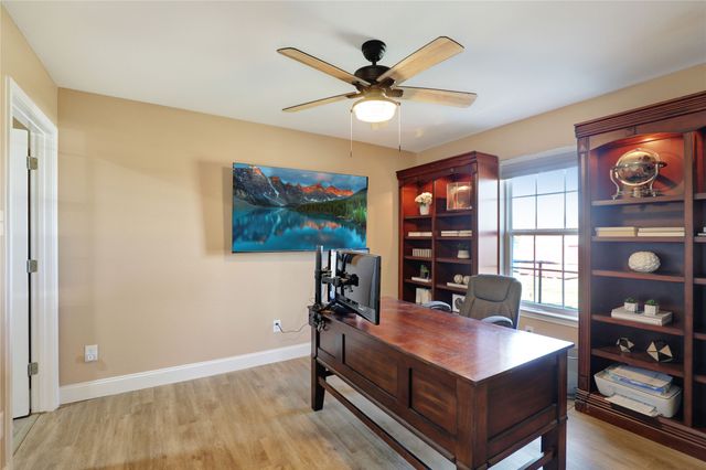 246 Shoreview Drive, Lavon, TX 75166