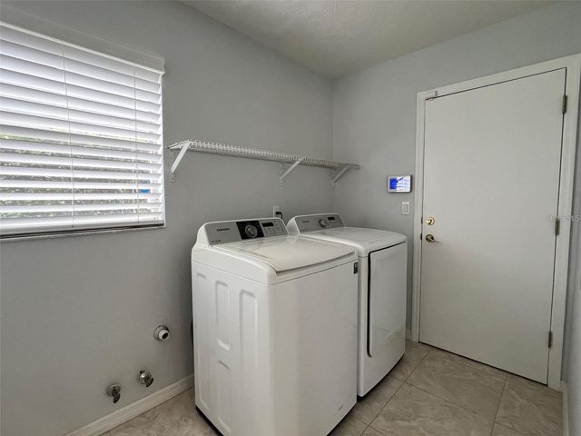 1831 ABBOTS HILL DRIVE, Orlando, FL 32835