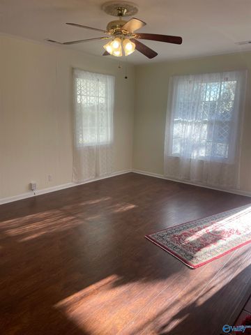 1931 SW Vanderbilt Circle, Huntsville, AL 35801