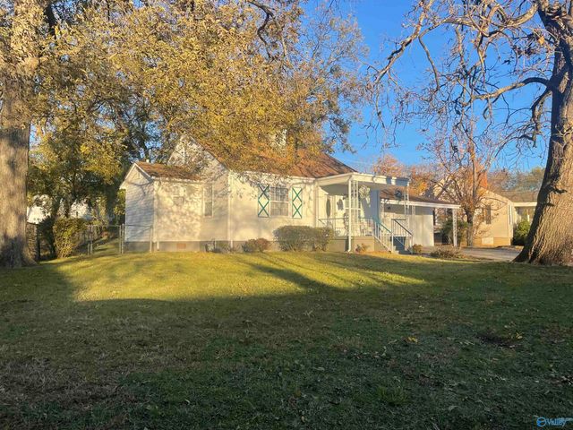 1931 SW Vanderbilt Circle, Huntsville, AL 35801