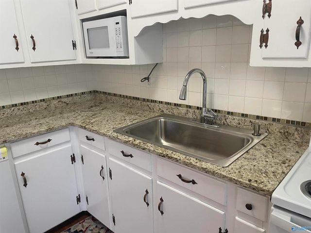 1931 SW Vanderbilt Circle, Huntsville, AL 35801