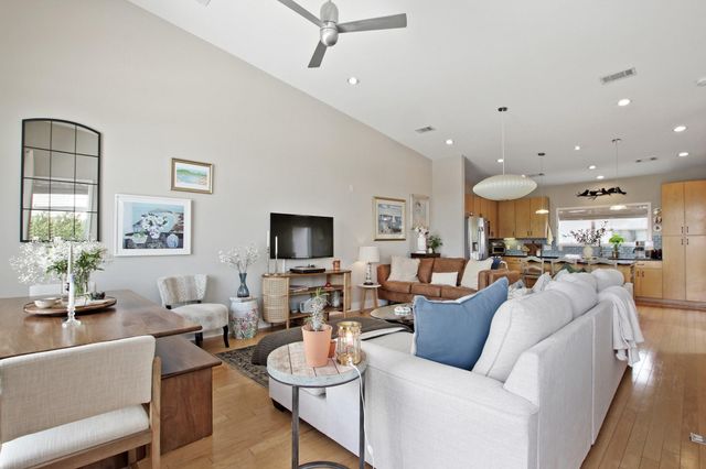 1702 S Lamar BLVD 3, Austin, TX 78704