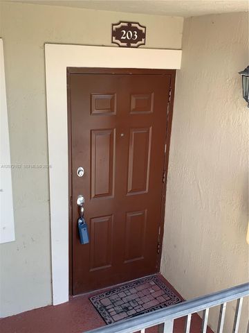22801 SW 88th Place 203, Cutler Bay, FL 33190