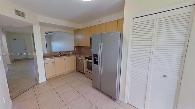 22801 SW 88th Place 203, Cutler Bay, FL 33190