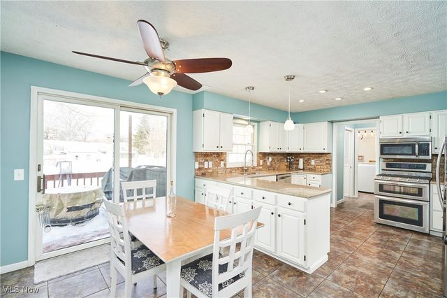 5819 Linder Circle NE, Canton, OH 44721