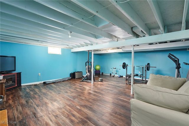 5819 Linder Circle NE, Canton, OH 44721