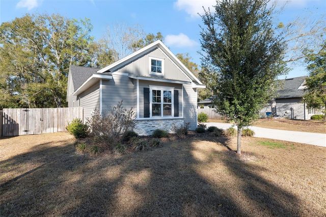 16090 NW 205TH STREET, High Springs, FL 32643