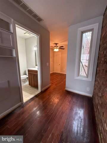 106 N MADEIRA ST, Baltimore, MD 21231