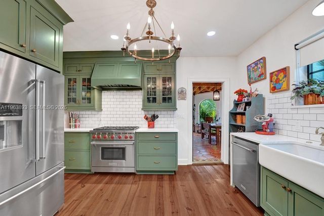 1028 Tyler St, Hollywood, FL 33019