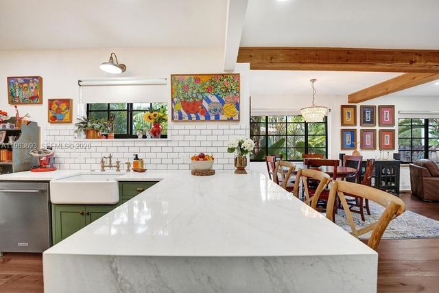 1028 Tyler St, Hollywood, FL 33019