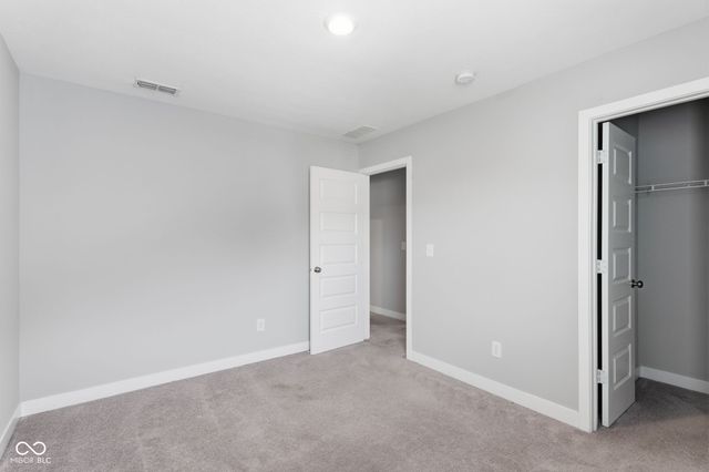 9743 Cimmaron Avenue, Mccordsville, IN 46055