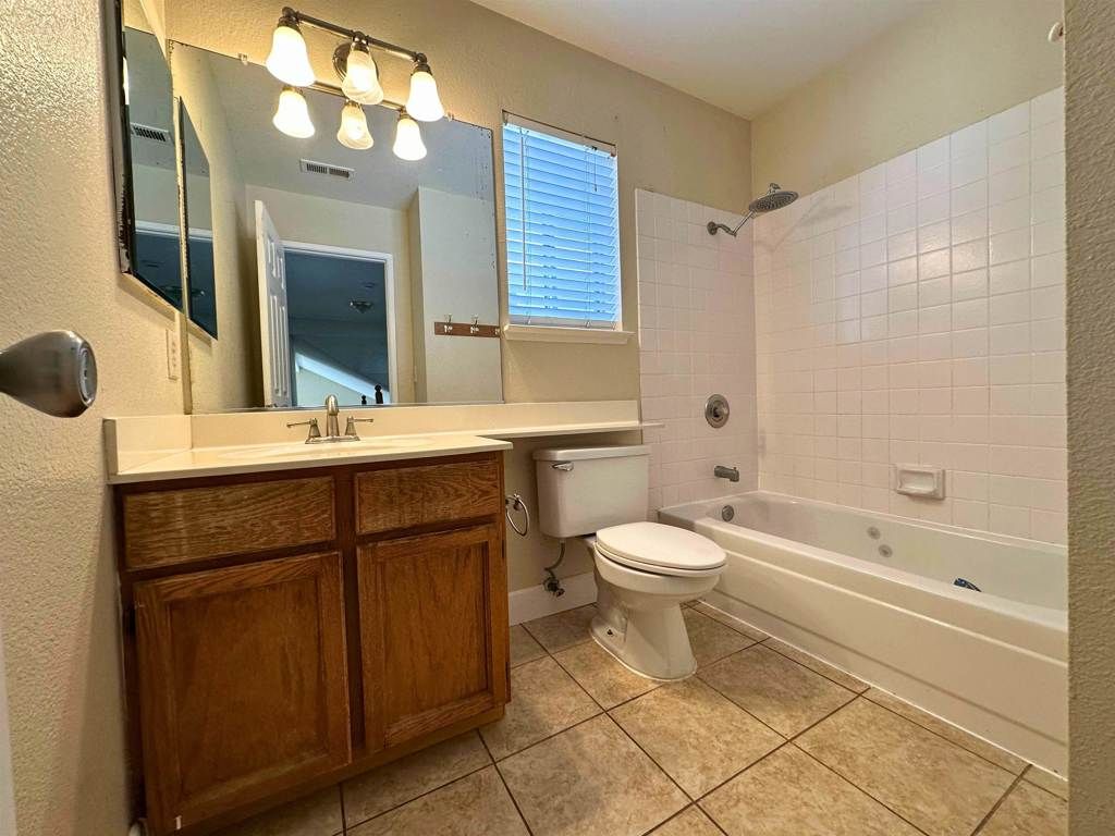 Image 31 of property listing at 1180 Amanda Cir, Brentwood, CA 94513