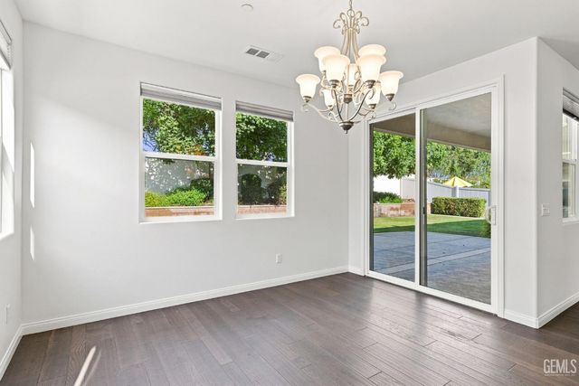 3113 Barrowby Street, Bakersfield, CA 93311