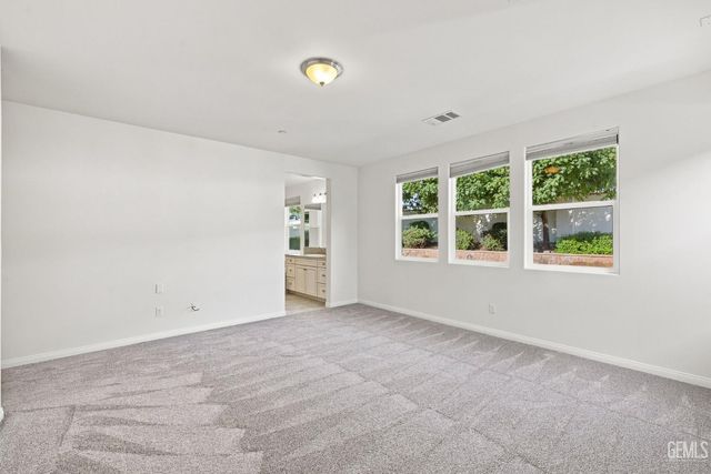 3113 Barrowby Street, Bakersfield, CA 93311