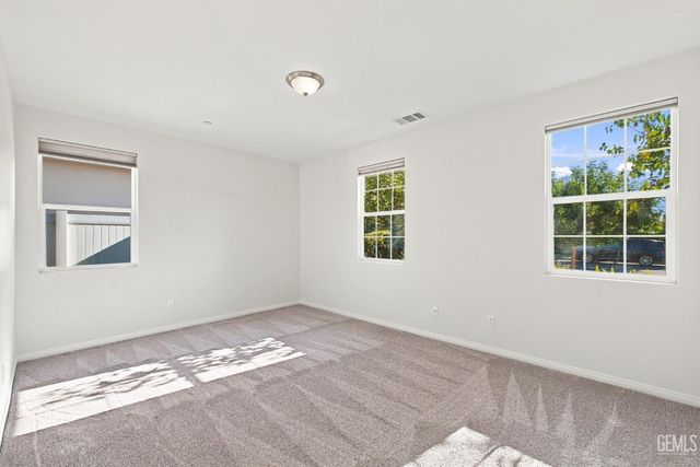 3113 Barrowby Street, Bakersfield, CA 93311