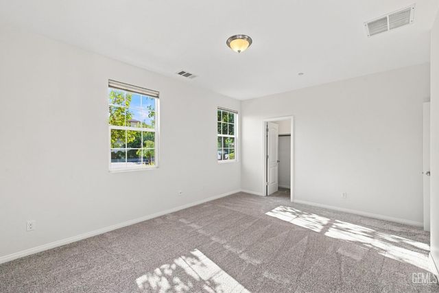 3113 Barrowby Street, Bakersfield, CA 93311