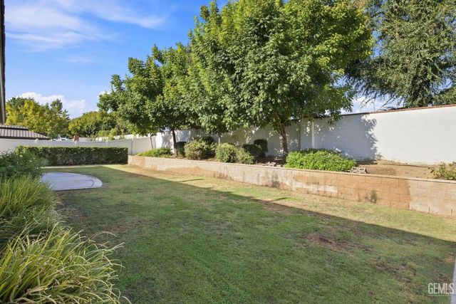 3113 Barrowby Street, Bakersfield, CA 93311